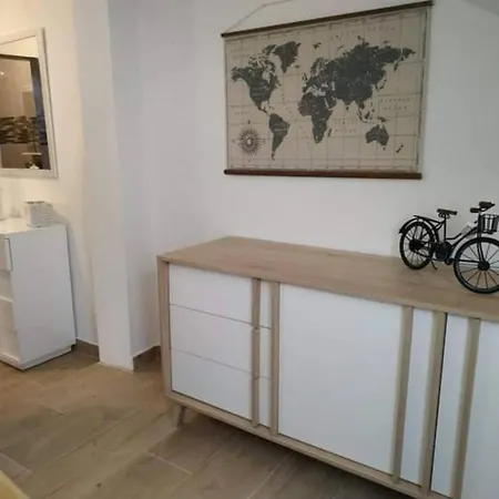Apartment L&l
